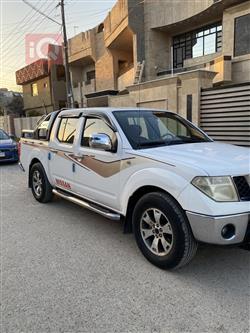 نیسان نەڤارا